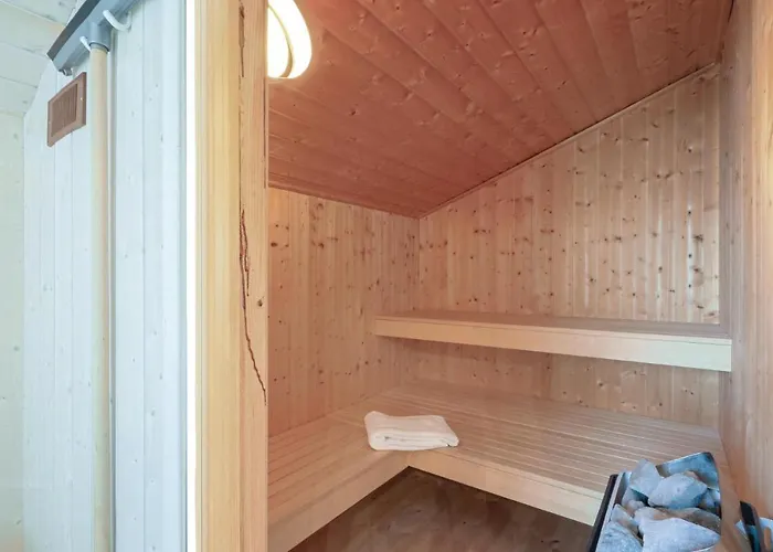 Abendrot 5 - Dorf 3 Priwall